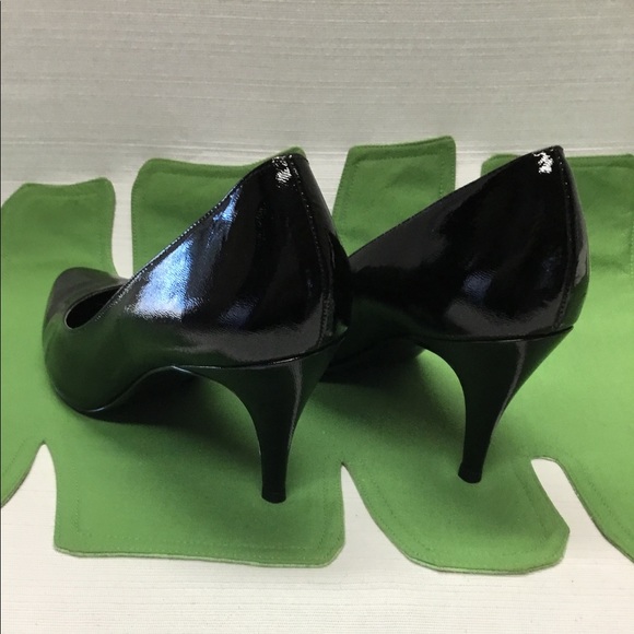 BCBGirls Nice Black Patent Leather Heels - Picture 4 of 6